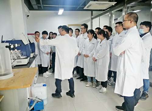 首届开云在线官网-开云(中国)官方网站药业新技术交流会在南京举行